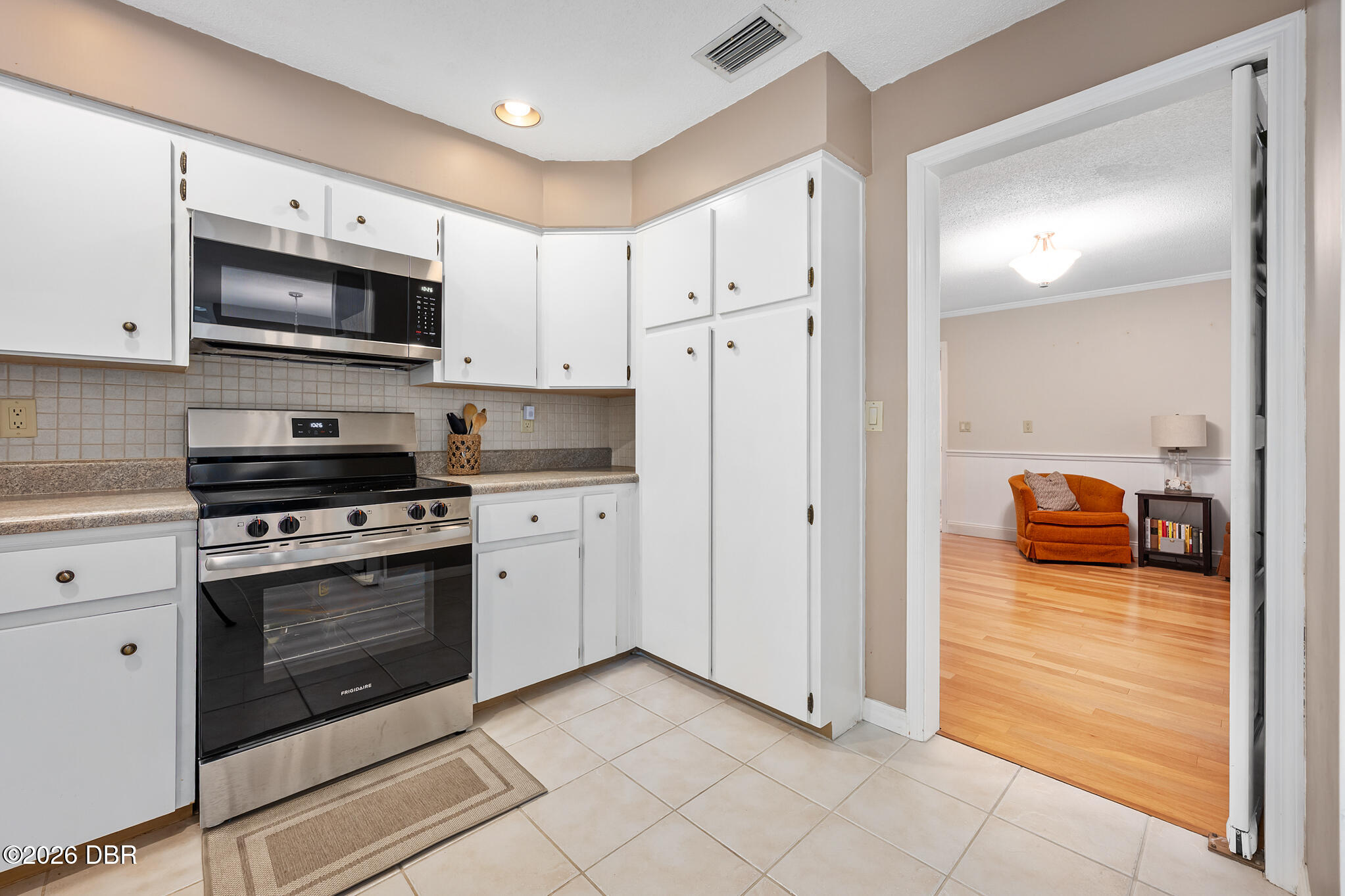92 Ridge Field Place Ormond Beach, FL 32174 - Photo 15 of 38 11 - Kitchen3