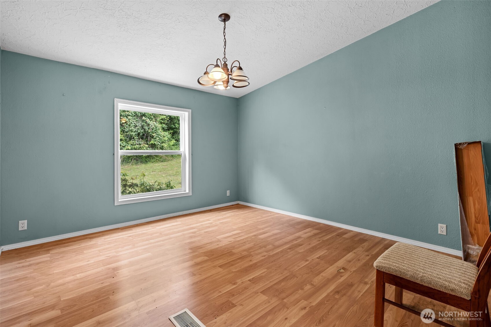 109 Tillie Road Onalaska, WA 98570 - Photo 17 of 39