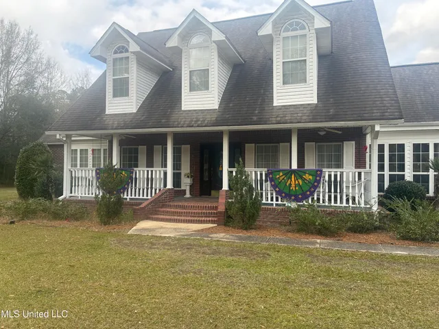 $825,000 | 7201 Bentwood Drive, Moss Point, MS 39562