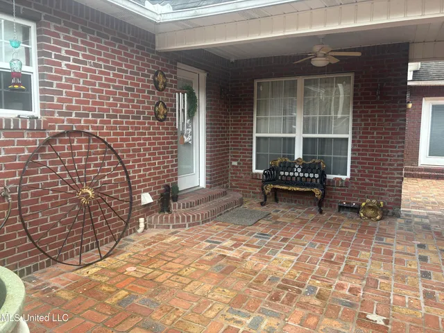 $825,000 | 7201 Bentwood Drive, Moss Point, MS 39562