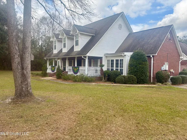 $825,000 | 7201 Bentwood Drive, Moss Point, MS 39562