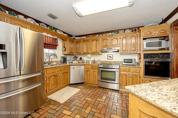 $699,000 | 7201 Bentwood Drive, Moss Point, MS 39562