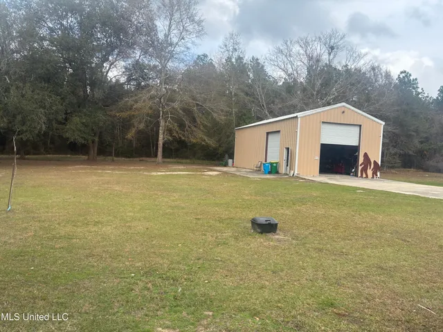 $825,000 | 7201 Bentwood Drive, Moss Point, MS 39562