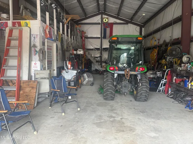 $825,000 | 7201 Bentwood Drive, Moss Point, MS 39562