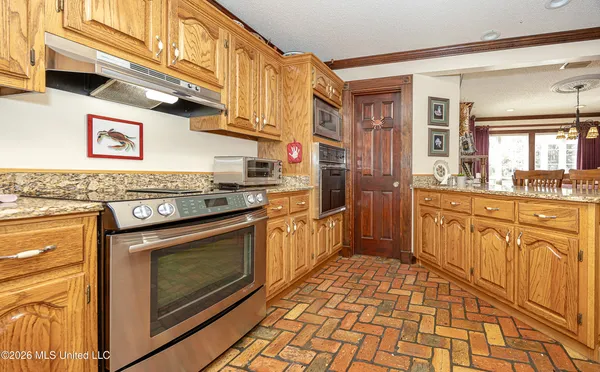 $699,000 | 7201 Bentwood Drive, Moss Point, MS 39562