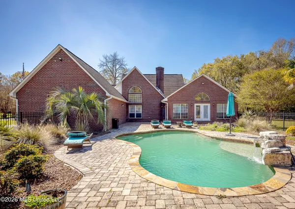 $699,000 | 7201 Bentwood Drive, Moss Point, MS 39562