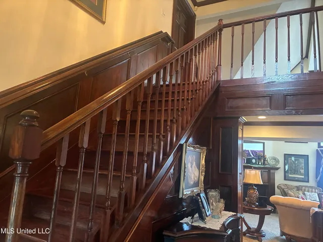 $825,000 | 7201 Bentwood Drive, Moss Point, MS 39562