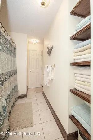 $699,000 | 7201 Bentwood Drive, Moss Point, MS 39562