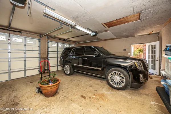 $699,000 | 7201 Bentwood Drive, Moss Point, MS 39562