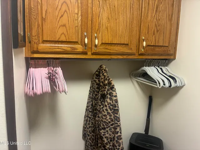 $825,000 | 7201 Bentwood Drive, Moss Point, MS 39562