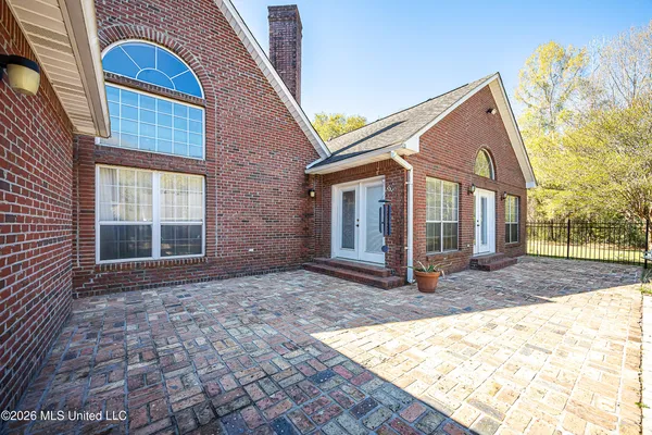 $699,000 | 7201 Bentwood Drive, Moss Point, MS 39562