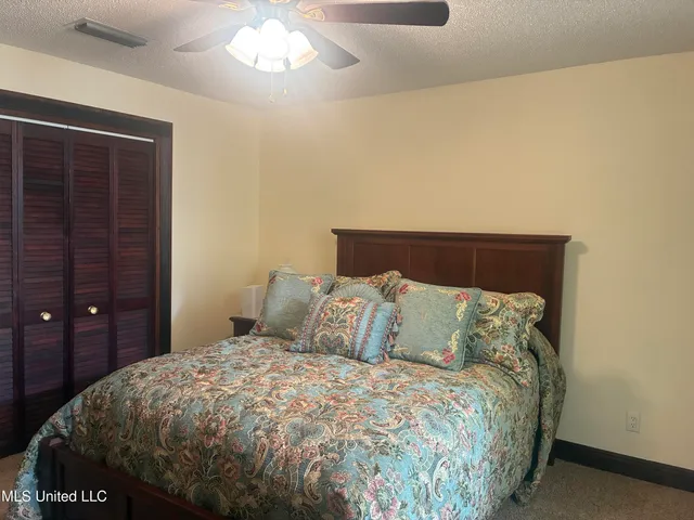 $825,000 | 7201 Bentwood Drive, Moss Point, MS 39562