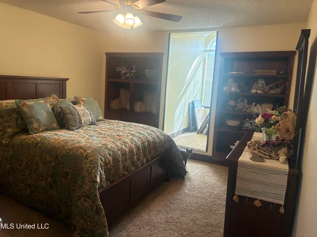 $825,000 | 7201 Bentwood Drive, Moss Point, MS 39562