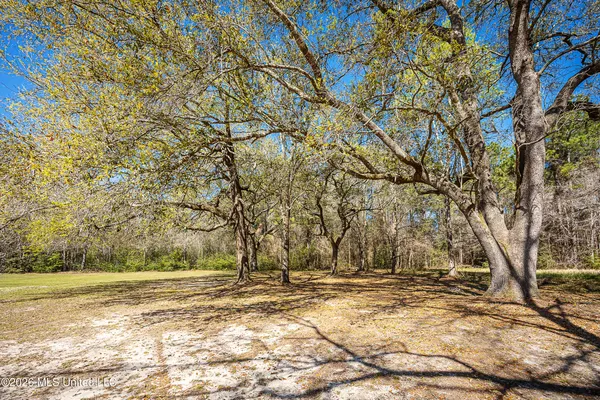 $699,000 | 7201 Bentwood Drive, Moss Point, MS 39562
