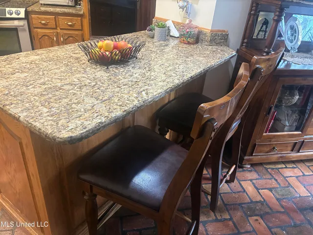 $825,000 | 7201 Bentwood Drive, Moss Point, MS 39562