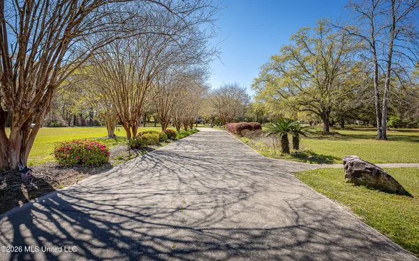 $699,000 | 7201 Bentwood Drive, Moss Point, MS 39562