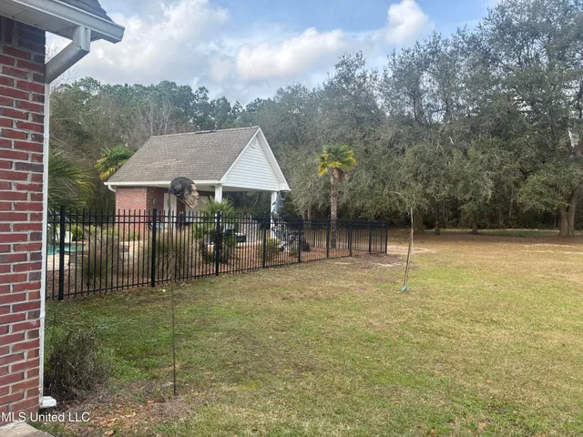 $825,000 | 7201 Bentwood Drive, Moss Point, MS 39562