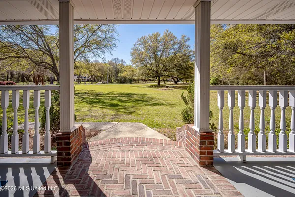$699,000 | 7201 Bentwood Drive, Moss Point, MS 39562