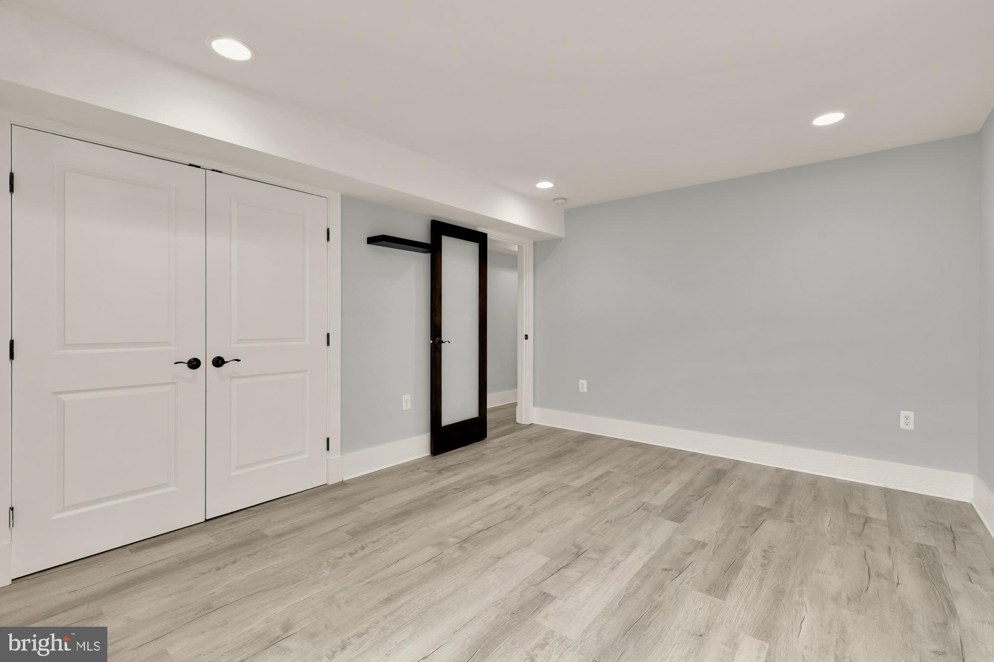 1409 G Street Northeast, Unit 5 Washington, DC 20002 - Photo 21 of 29 a view of an empty room