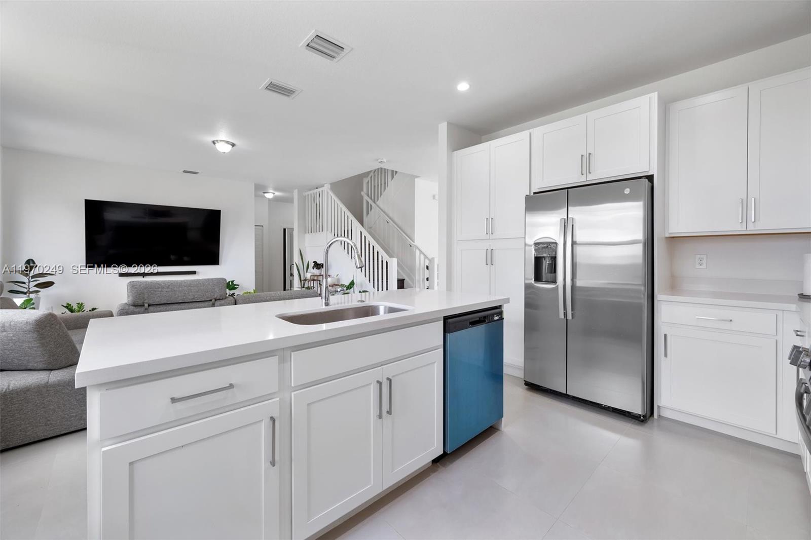 1380 Southwest 144th Avenue Miami, FL 33184 - Photo 16 of 41