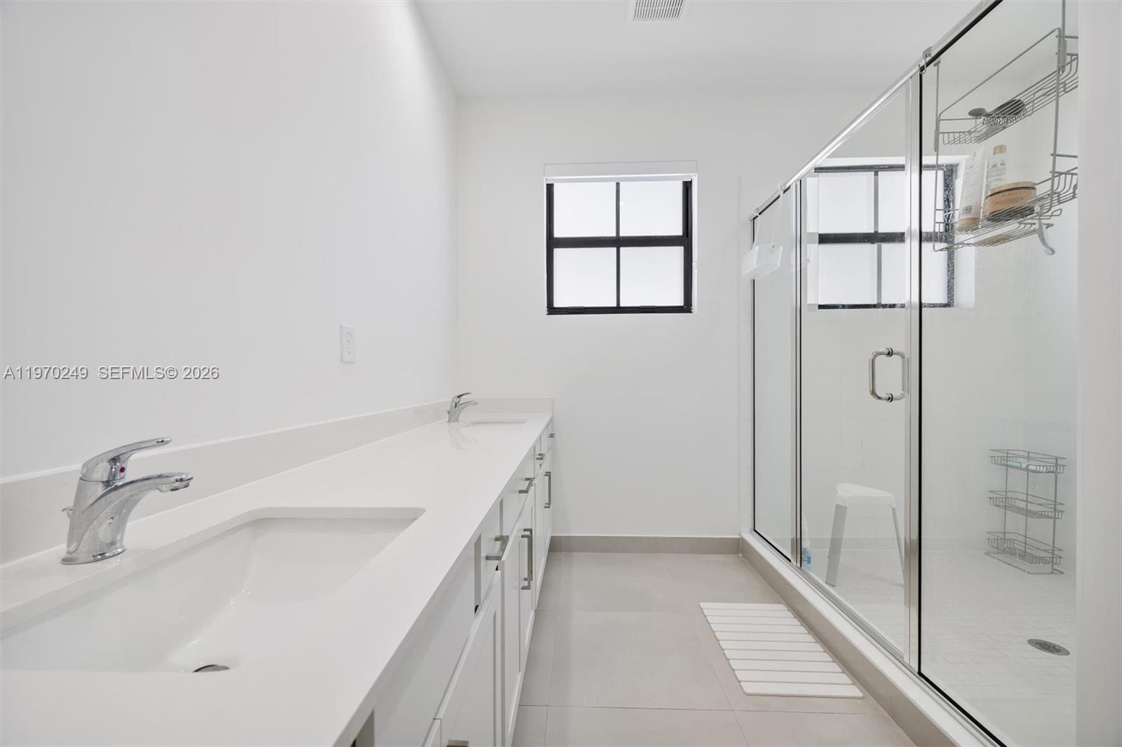 1380 Southwest 144th Avenue Miami, FL 33184 - Photo 23 of 41