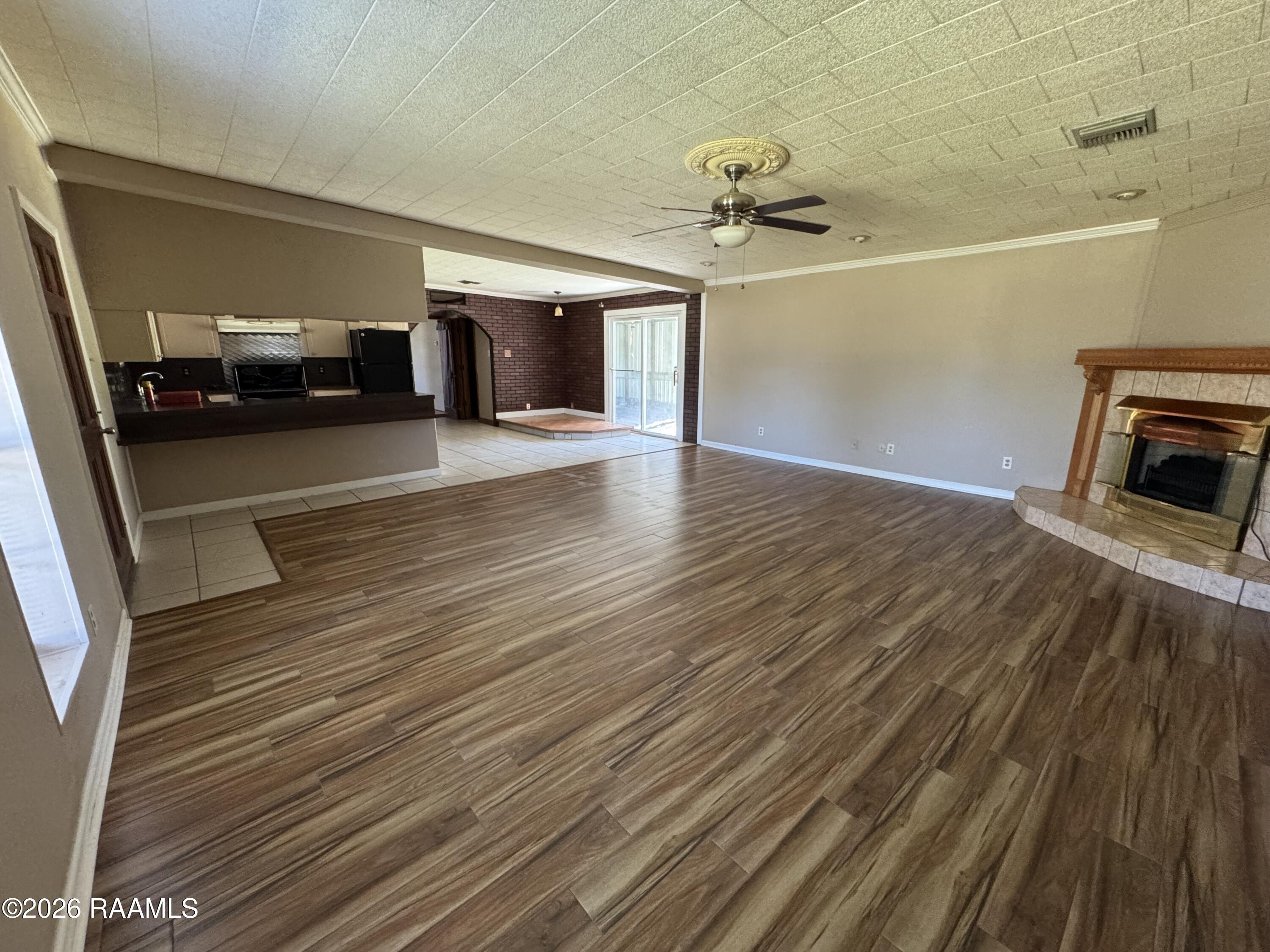 432 St Clair Road Breaux Bridge, LA 70517 - Photo 3 of 12 Living/Dining/Kitchen