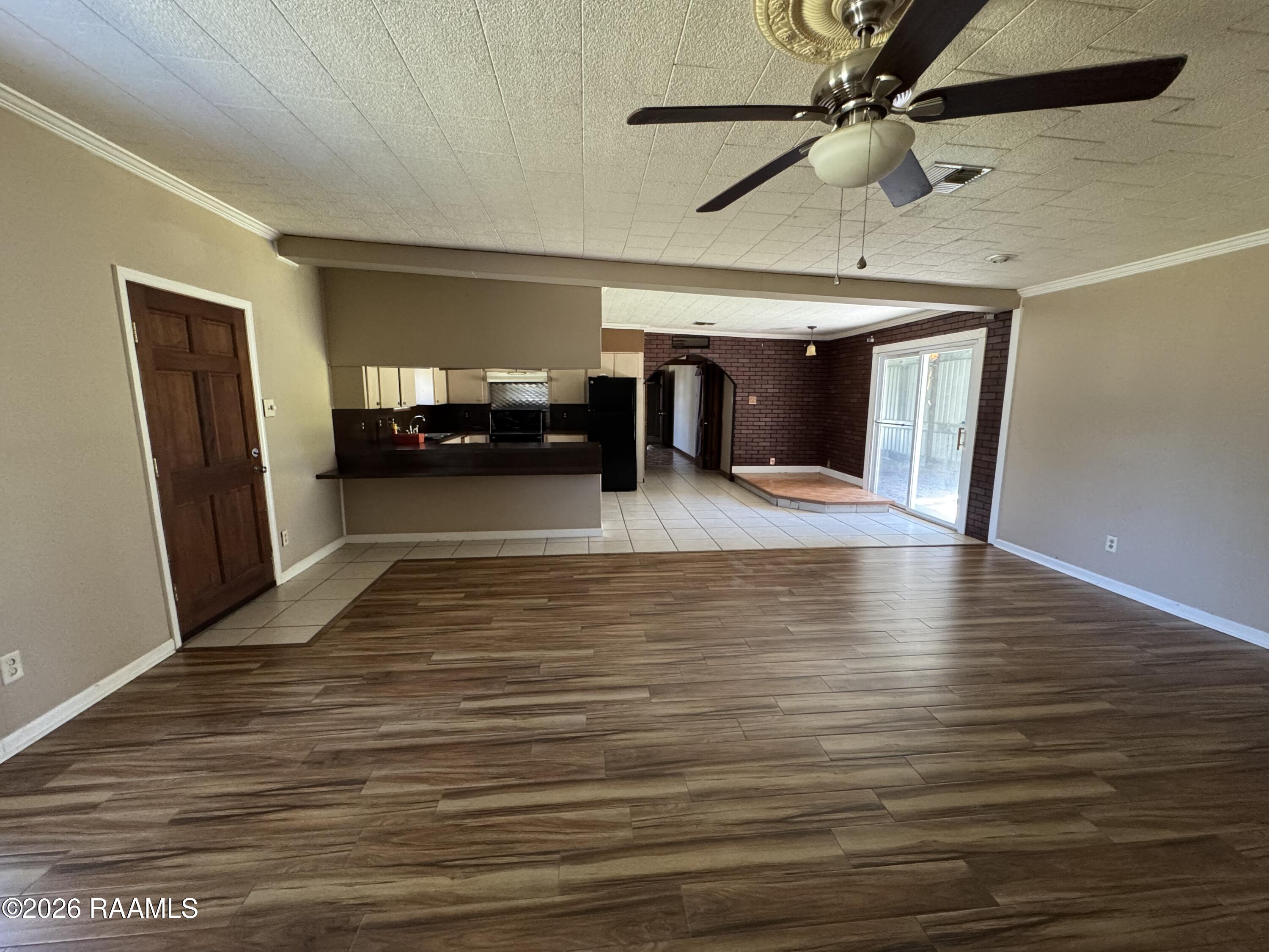 432 St Clair Road Breaux Bridge, LA 70517 - Photo 4 of 12 IMG_3503