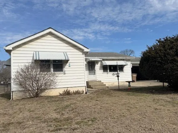 $170,688 | 1817 Beech Street, Atchison, KS 66002
