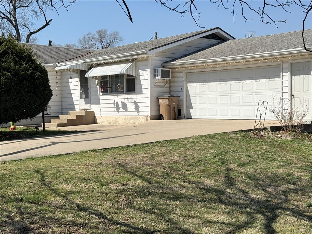 1817 Beech Street Atchison, KS 66002 - Photo 3 of 23
