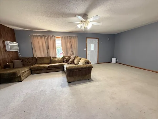 $170,688 | 1817 Beech Street, Atchison, KS 66002