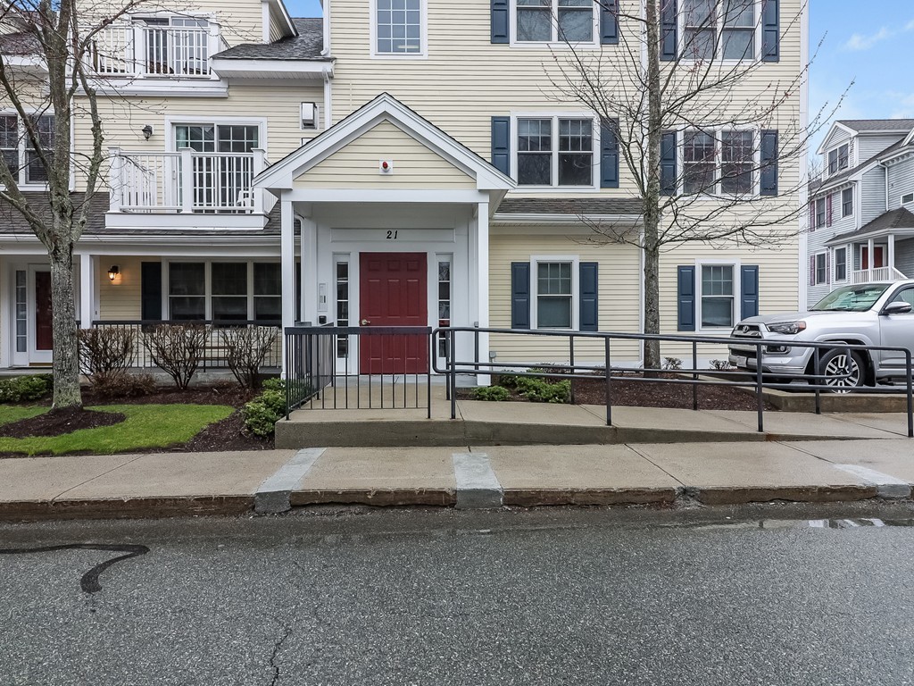21 Maple Street, Unit D Canton, MA 02021 - Photo 1 of 29 Gallery Image 1