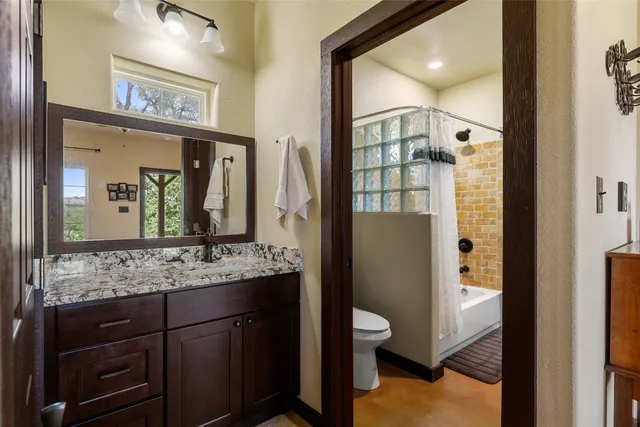 $1,835,000 | 11755 Rm 1323 St-johnson City Tx 78636, Johnson City, TX 78636