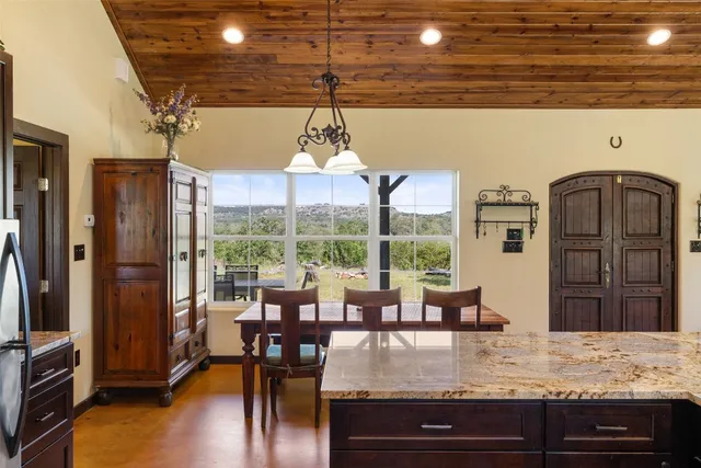 $1,835,000 | 11755 Rm 1323 St-johnson City Tx 78636, Johnson City, TX 78636