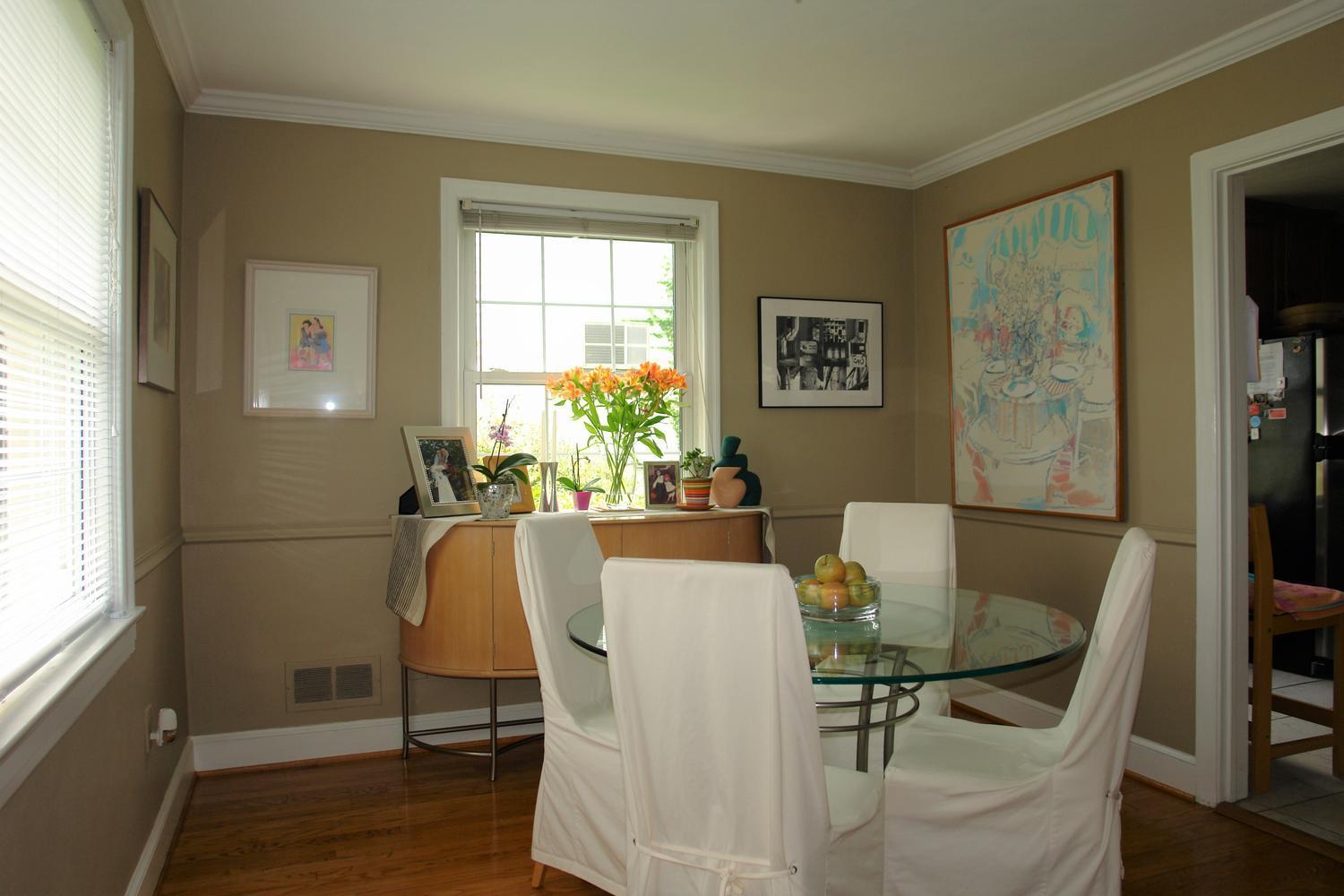 2341 Idavere Road Southwest Roanoke, VA 24015 - Photo 6 of 31 2341 Idavere Road SW Roanoke-large-008-1