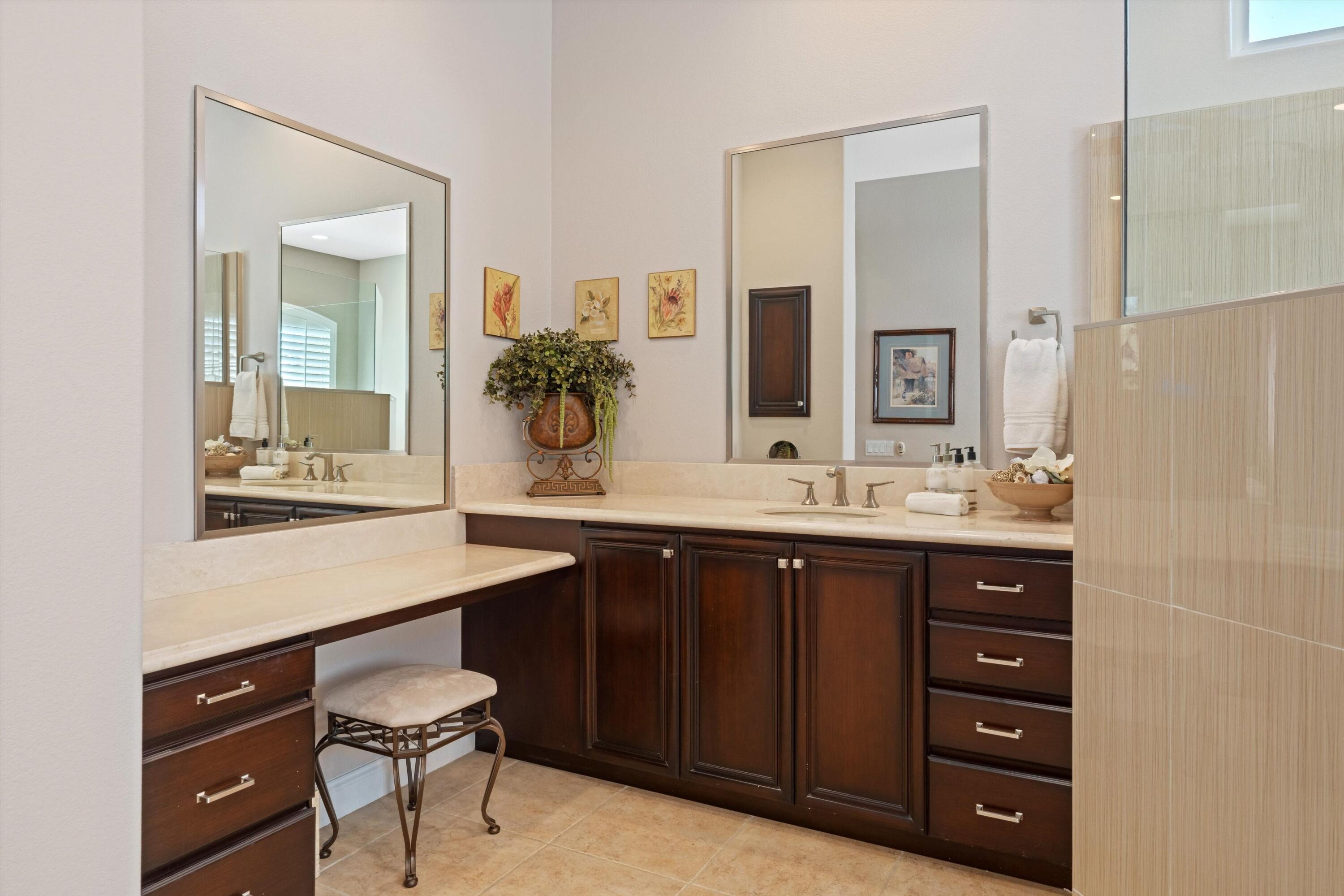 103 Vía Bella Rancho Mirage, CA 92270 - Photo 23 of 47 35-67079338