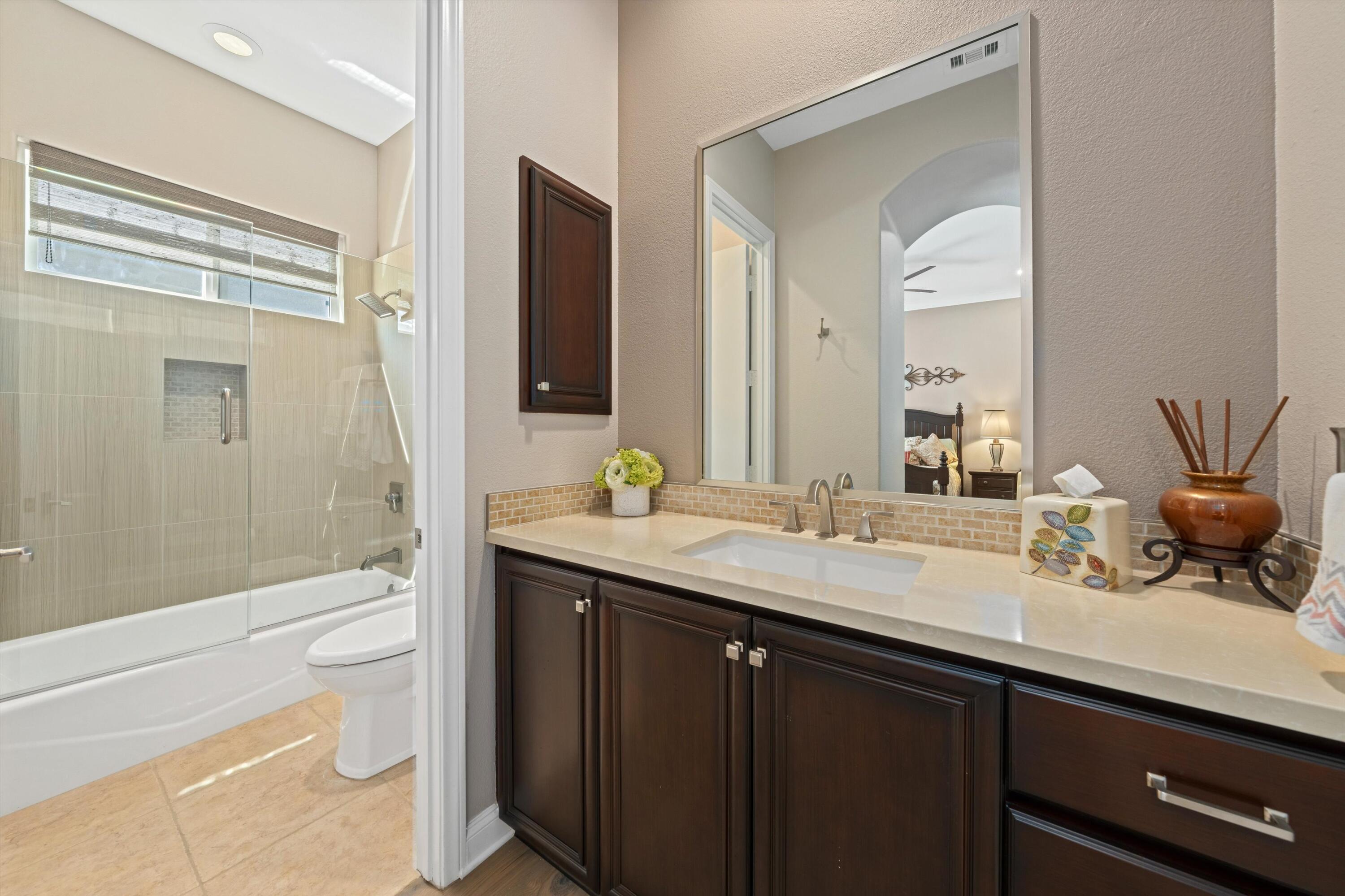 103 Vía Bella Rancho Mirage, CA 92270 - Photo 29 of 47 42-67079524