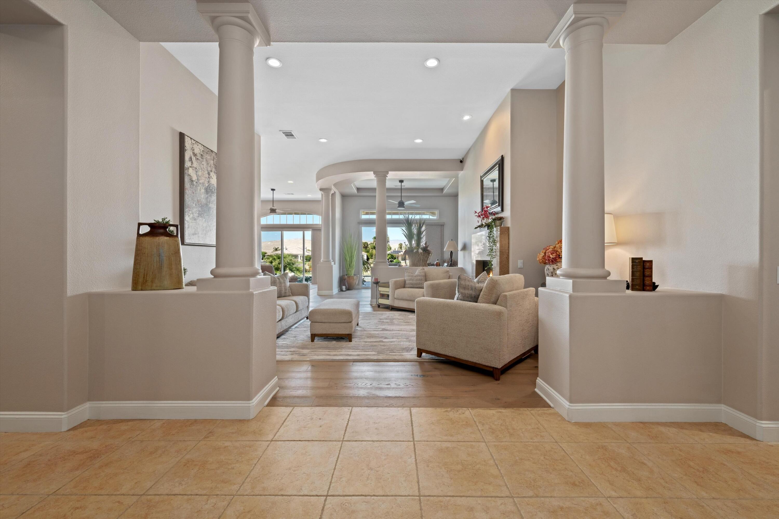 103 Vía Bella Rancho Mirage, CA 92270 - Photo 6 of 47 19-67079089