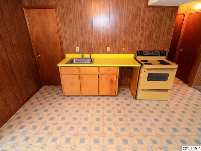 7517 Eastbourne Road Charlotte, NC 28227 - Photo 12 of 16