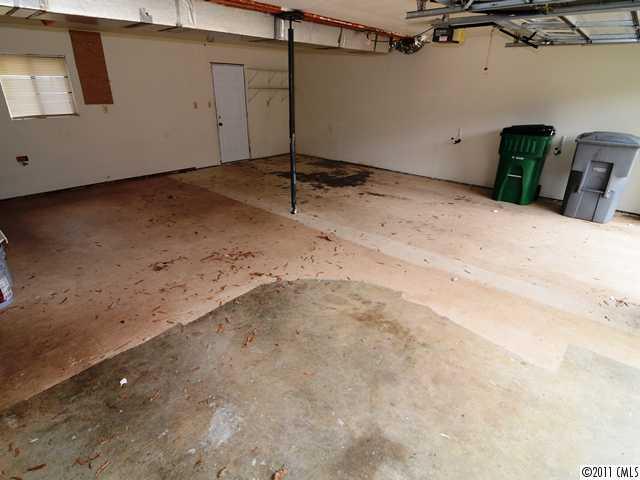 7517 Eastbourne Road Charlotte, NC 28227 - Photo 15 of 16