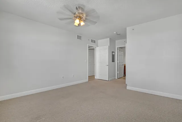 $415,000 | 610 Clematis Street, Unit 618, West Palm Beach, FL 33401