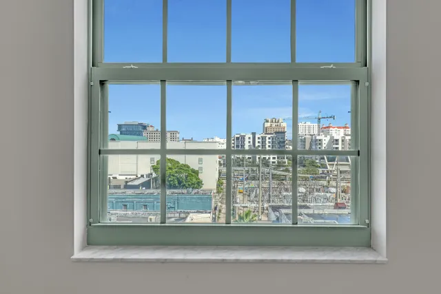 $415,000 | 610 Clematis Street, Unit 618, West Palm Beach, FL 33401