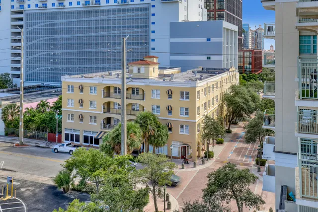 $415,000 | 610 Clematis Street, Unit 618, West Palm Beach, FL 33401