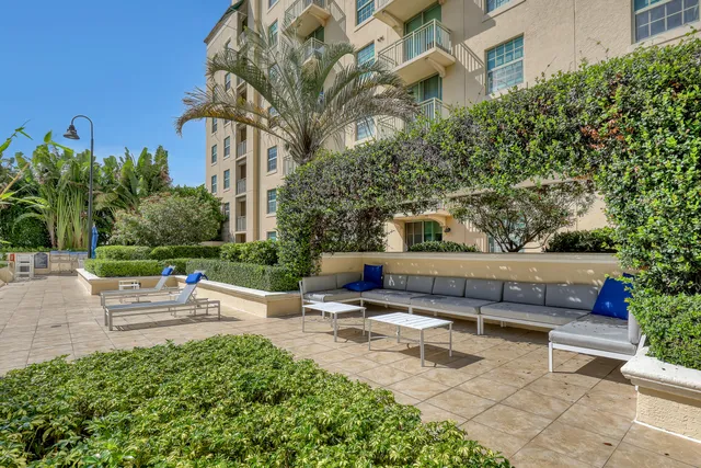 $415,000 | 610 Clematis Street, Unit 618, West Palm Beach, FL 33401