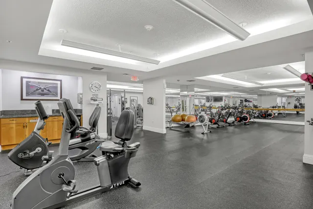 $415,000 | 610 Clematis Street, Unit 618, West Palm Beach, FL 33401