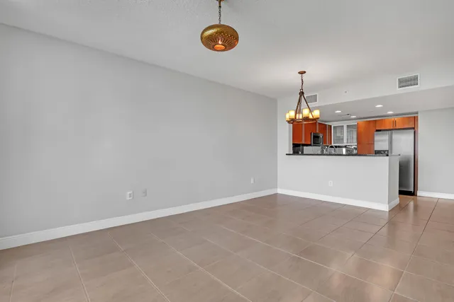 $415,000 | 610 Clematis Street, Unit 618, West Palm Beach, FL 33401