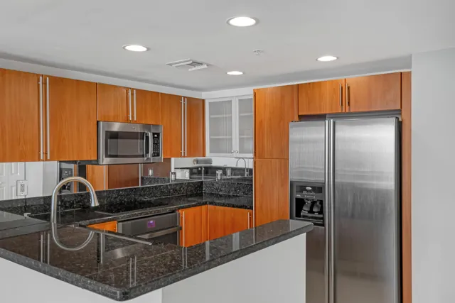 $415,000 | 610 Clematis Street, Unit 618, West Palm Beach, FL 33401