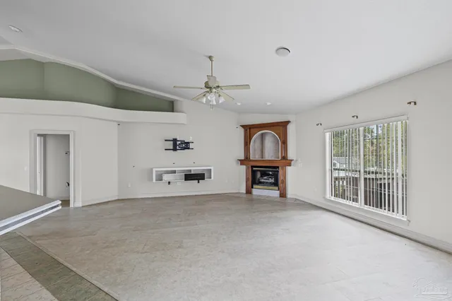 $340,000 | 7934 Castle Pointe Way, Pensacola, FL 32506