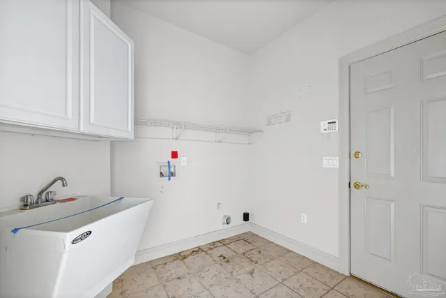 $340,000 | 7934 Castle Pointe Way, Pensacola, FL 32506