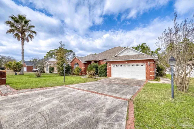 $340,000 | 7934 Castle Pointe Way, Pensacola, FL 32506