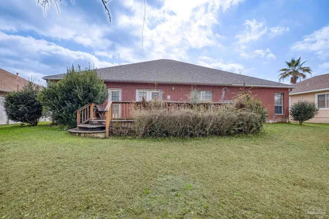 $340,000 | 7934 Castle Pointe Way, Pensacola, FL 32506